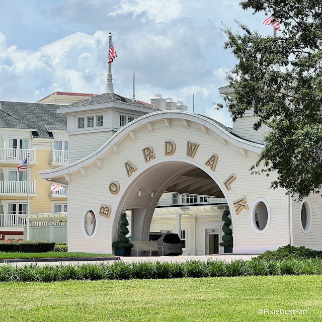 Disney Boardwalk Resort porte cochere